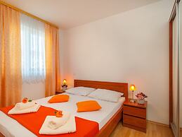 Apartments Island Beat - One Bedroom Apartment With Balcony and Sea Vi