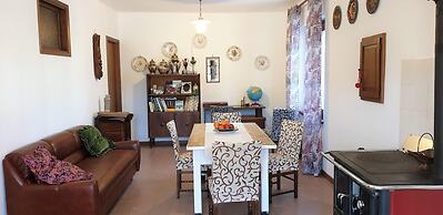 Vesime Villa With Garden