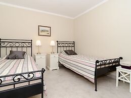 Apartments Gaura - One-bedroom Apartment With Terrace