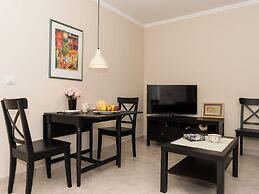 Apartments Gaura - One-bedroom Apartment With Terrace