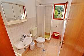 Apartments Bacic - One Bedroom Apartment With Terrace and Sea View