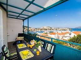 Apartment Radovan - One-bedroom Apartment With Balcony and Sea View