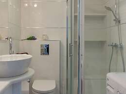 Apartment Super Marijo - Two-bedroom Apartment With Sea View