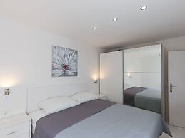 Apartment Super Marijo - Two-bedroom Apartment With Sea View