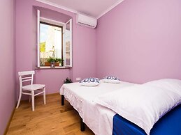 Villa Nives - Three-bedroom Villa With Terrace and Sea View