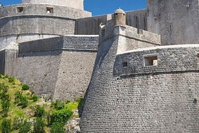 Apartment Maru Prestige - Comfort Duplex Two Bedroom Apartment