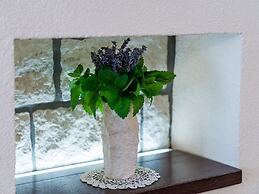 Apartment Maru Prestige - Comfort Duplex Two Bedroom Apartment