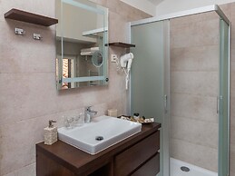 Apartment Maru Prestige - Comfort Duplex Two Bedroom Apartment