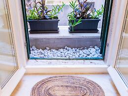 Apartment Maru Prestige - Comfort Duplex Two Bedroom Apartment