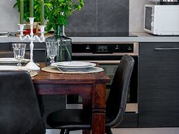 Apartments Terra - Comfort One Bedroom Apartment With Balcony and City