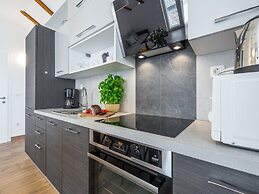 Apartments Terra - Comfort One Bedroom Apartment With Balcony and City