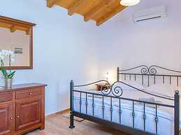 Holiday Home Loviste-three Bedroom Holiday Home With Pool and Sea View