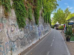 Apartment in Rome With Balcony