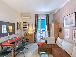 Apartment in Rome With Balcony