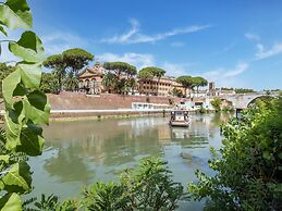 Apartment in Rome With Balcony
