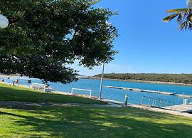 Rustic Holiday Home in Vrsar With Garden