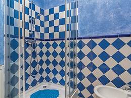 Rustic Holiday Home in Vrsar With Garden