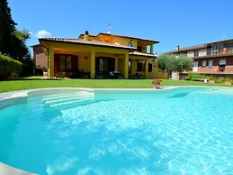 Apartment in Marsciano Perugia With Swimming Pool