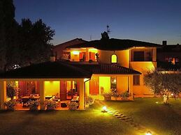 Apartment in Marsciano Perugia With Swimming Pool