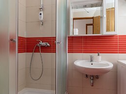 Apartments Franka - One Bedroom Apartment With Terrace and Garden View