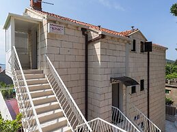 Apartments Kisic - Two-bedroom Apartment With Balcony and Sea View