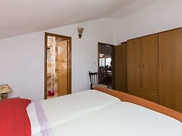 Apartments Kisic - Two-bedroom Apartment With Balcony and Sea View