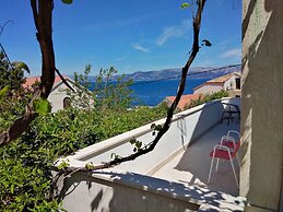 Guest House Hazdovac - Two Bedroom Apartment With Terrace and Sea View