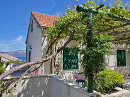 Guest House Hazdovac - Two Bedroom Apartment With Terrace and Sea View