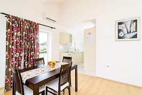 Apartments Nikola - One Bedroom Apartment With two Balconies and Sea V