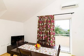 Apartments Nikola - One Bedroom Apartment With two Balconies and Sea V