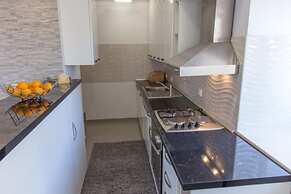 Apartment Mojas - Two Bedroom Apartment With Terrace