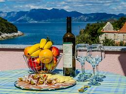 Apartment Bay Of Dreams - Two-bedroom Apartment With Terrace and Sea V