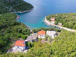 Apartment Bay Of Dreams - Two-bedroom Apartment With Terrace and Sea V