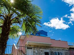 Apartment Bay Of Dreams - Two-bedroom Apartment With Terrace and Sea V