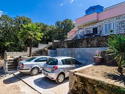 Apartment Bay Of Dreams - Two-bedroom Apartment With Terrace and Sea V