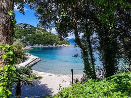 Apartment Bay Of Dreams - Two-bedroom Apartment With Terrace and Sea V