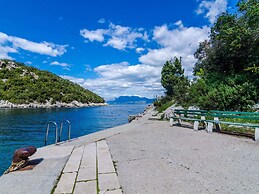 Apartment Bay Of Dreams - Two-bedroom Apartment With Terrace and Sea V