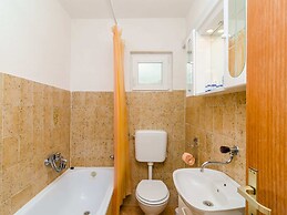 Apartment Bay Of Dreams - Two-bedroom Apartment With Terrace and Sea V