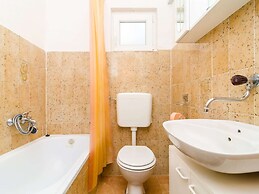 Apartment Bay Of Dreams - Two-bedroom Apartment With Terrace and Sea V