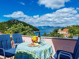 Apartment Bay Of Dreams - Two-bedroom Apartment With Terrace and Sea V