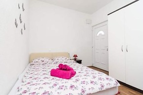 Apartments Dalamar - Studio With Terrace