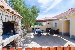 Apartments Dalamar - Three-bedroom Apartment With Terrace