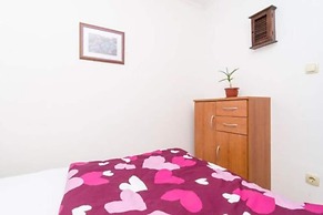 Apartments Dalamar - Three-bedroom Apartment With Terrace