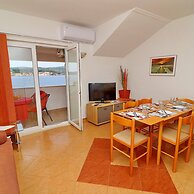 Apartments Marko Peljesac - Two Bedroom Apartment With Balcony