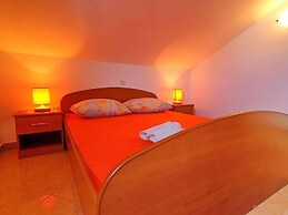 Apartments Marko Peljesac - Two Bedroom Apartment With Balcony