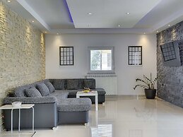 Family Villa With Swimming Pool