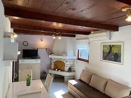 Apartment With one Room Near City Centre