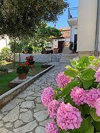 Apartment With one Room Near City Centre