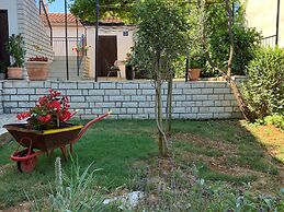 Apartment With one Room Near City Centre