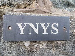 Ynys